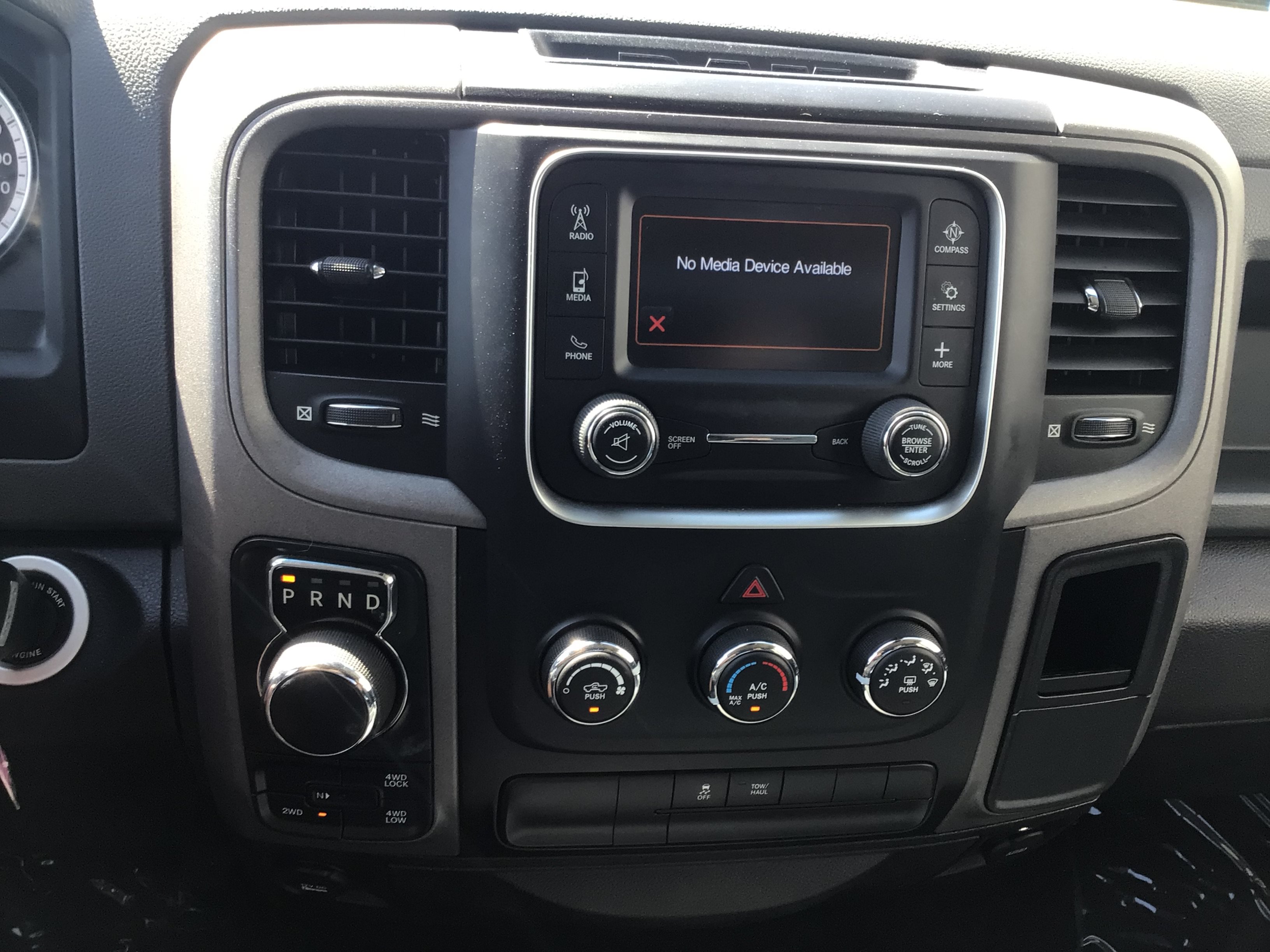 Used 2019 RAM 1500 Express w/ Express Value Package AWD/4WD image 15