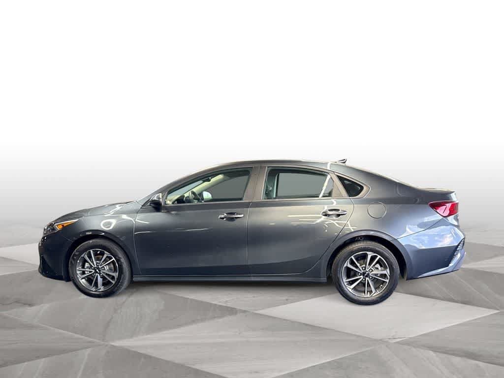Certified 2024 Kia Forte LXS FWD image 5