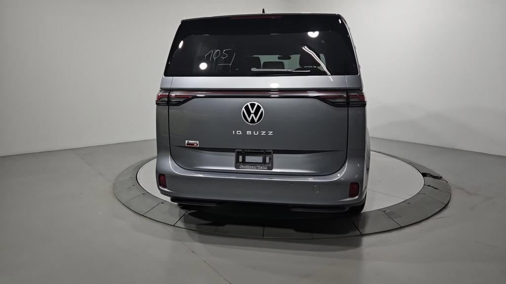 New 2025 Volkswagen ID. Buzz Pro S image 4