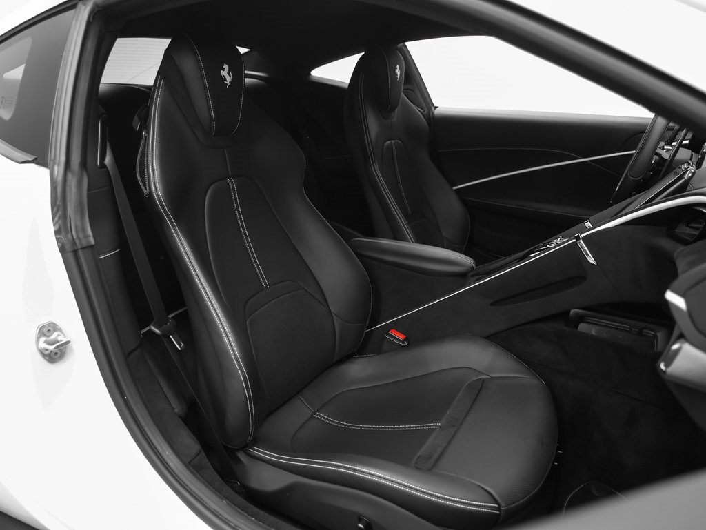 Certified 2023 Ferrari Roma image 25