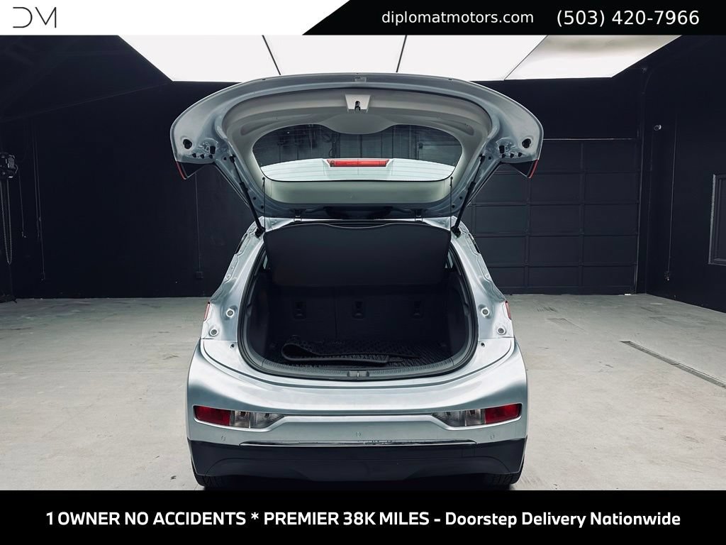 Used 2017 Chevrolet Bolt Premier w/ Driver Confidence II Package FWD image 42