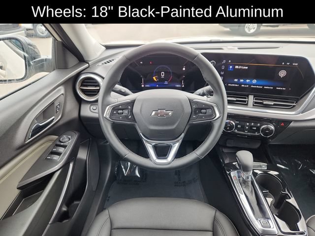 Used 2026 Chevrolet Trax ACTIV w/ Sunroof Package FWD image 23