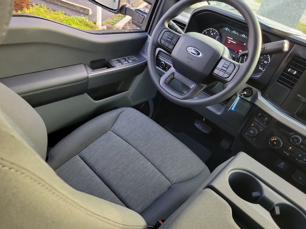 New 2026 Ford F250 XL image 15