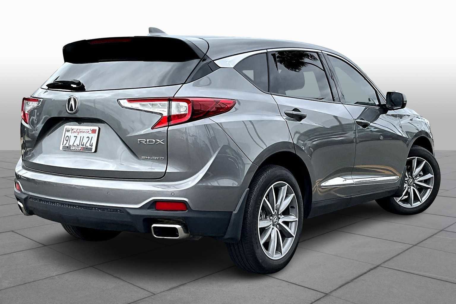 Used 2024 Acura RDX SH-AWD w/ Technology Package image 11