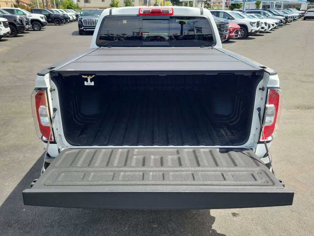 Used 2022 GMC Canyon AT4 image 23