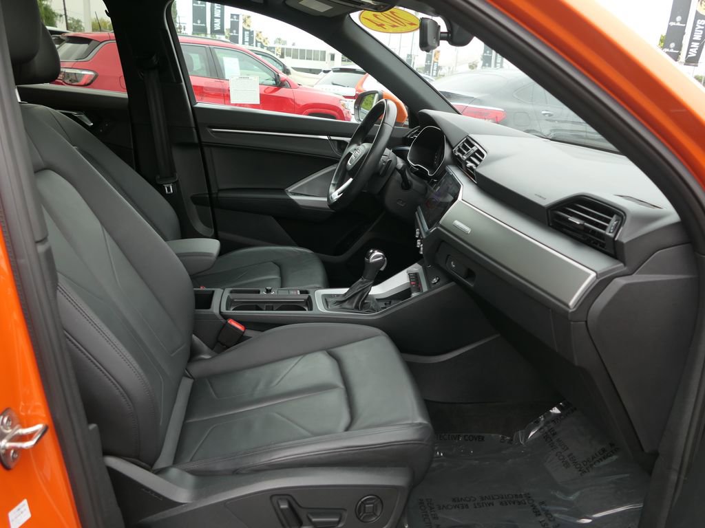 Used 2024 Audi Q3 2.0T Premium image 28