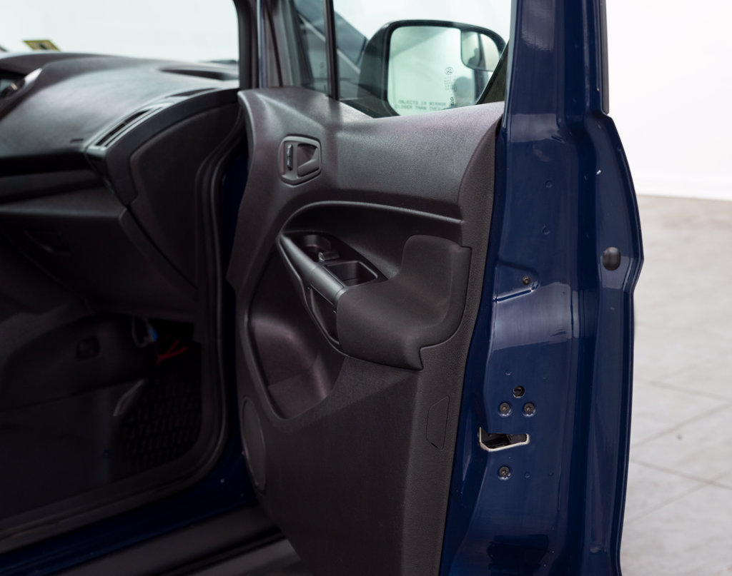 Used 2015 Ford Transit Connect XL FWD image 13