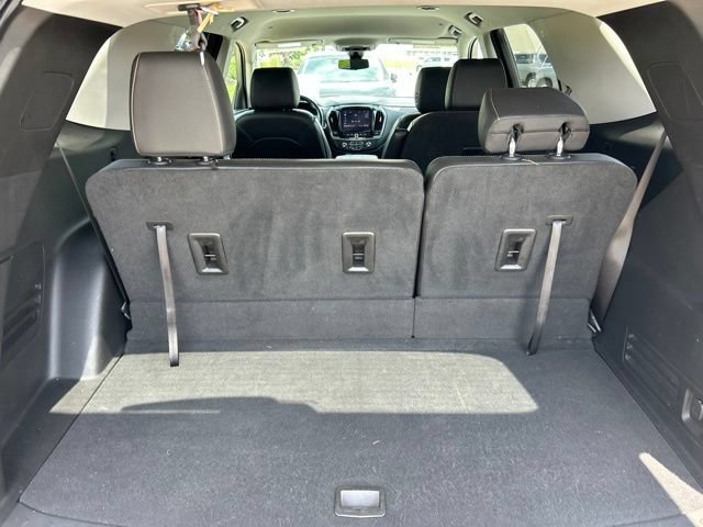 Used 2021 Chevrolet Traverse LT w/ LT Premium Package AWD/4WD image 12