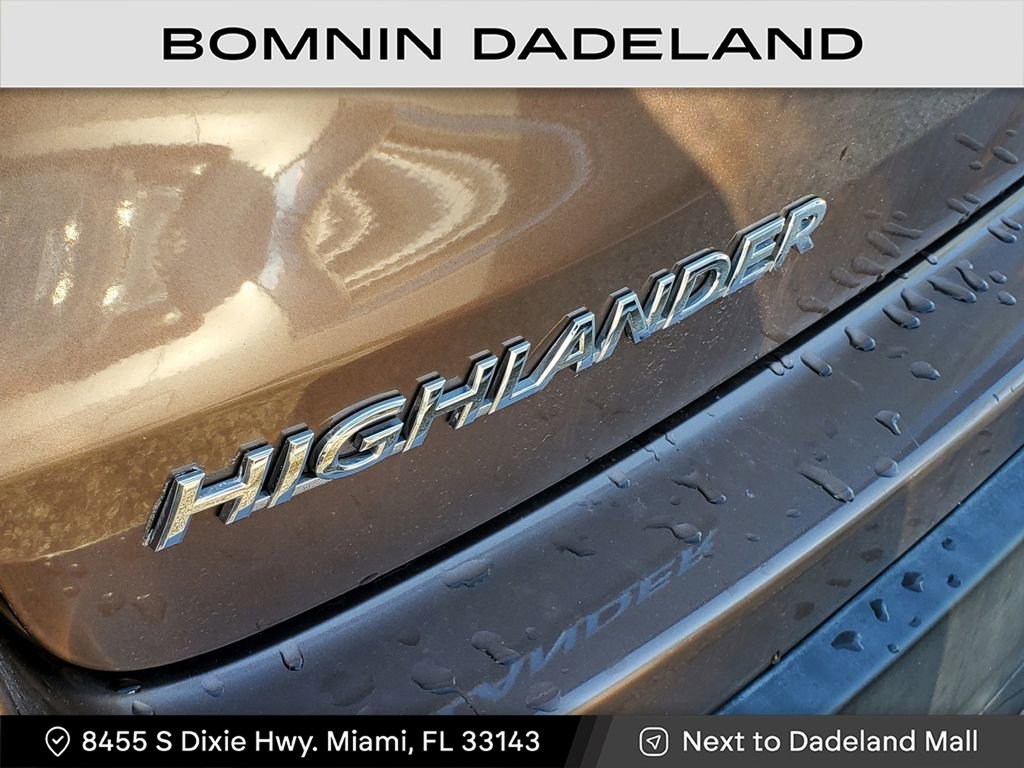 Used 2018 Toyota Highlander Plus image 6