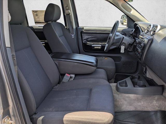 Used 2006 Mitsubishi Raider DuroCross RWD image 18