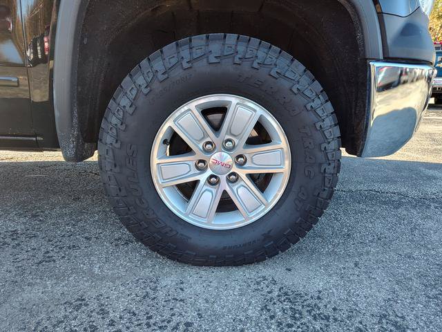 Used 2015 GMC Sierra 1500 SLE w/ SLE Value Package AWD/4WD image 10