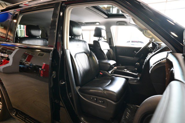 Used 2012 INFINITI QX56 4WD w/ Deluxe Touring Pkg image 26