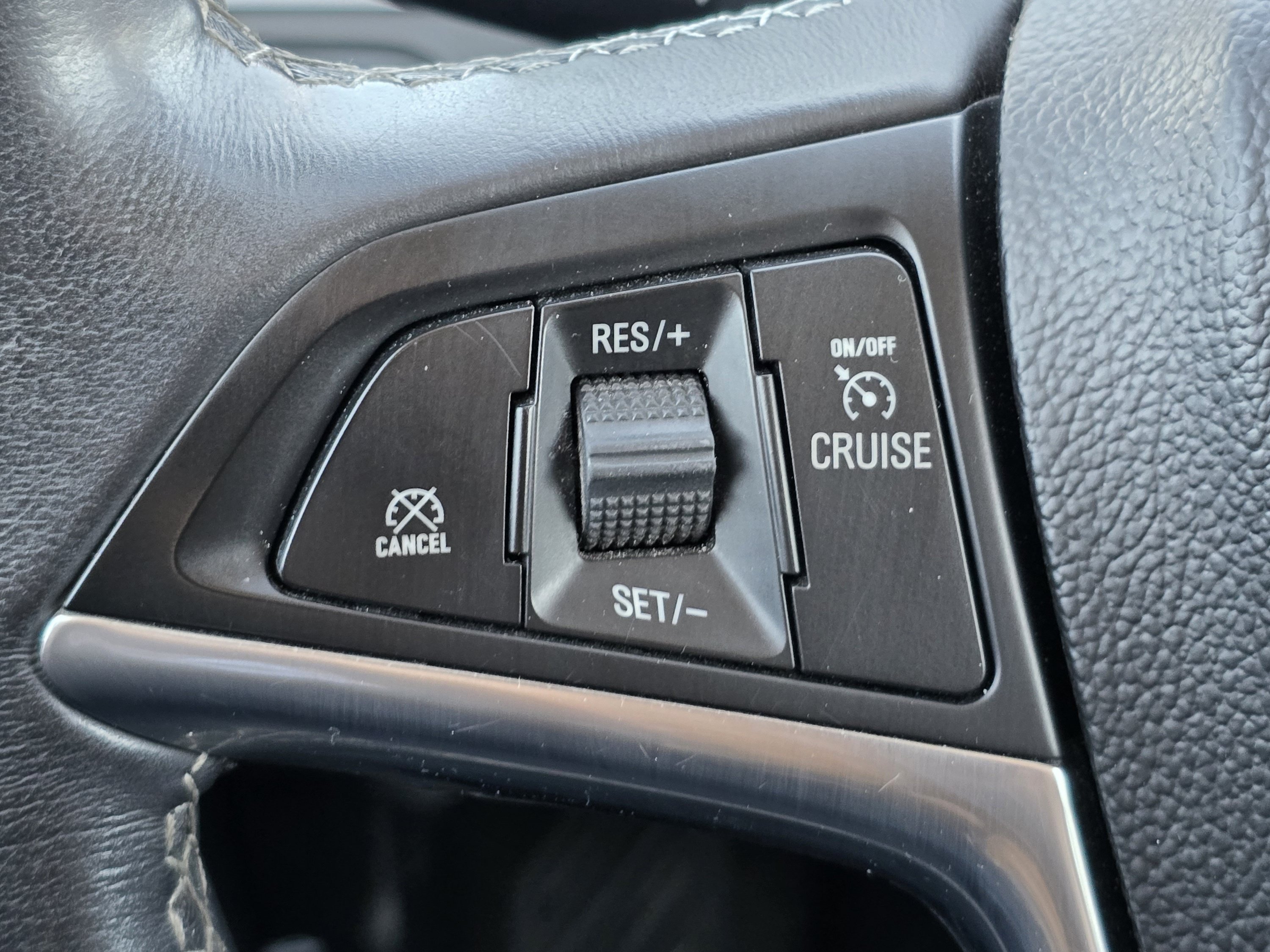 Used 2018 Buick Encore Preferred FWD image 16