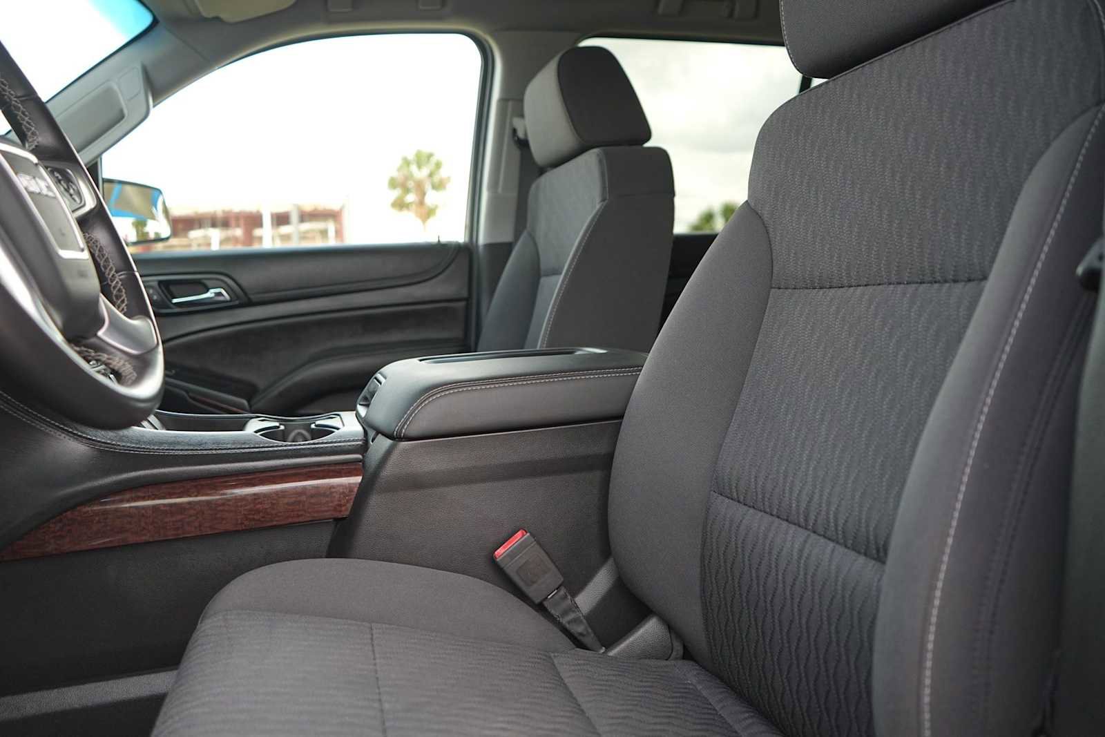 Used 2018 GMC Yukon SLE w/ Convenience Package image 11