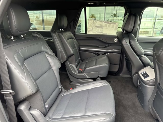 New 2026 Lincoln Navigator L Reserve w/ Jet Appearance Package image 22