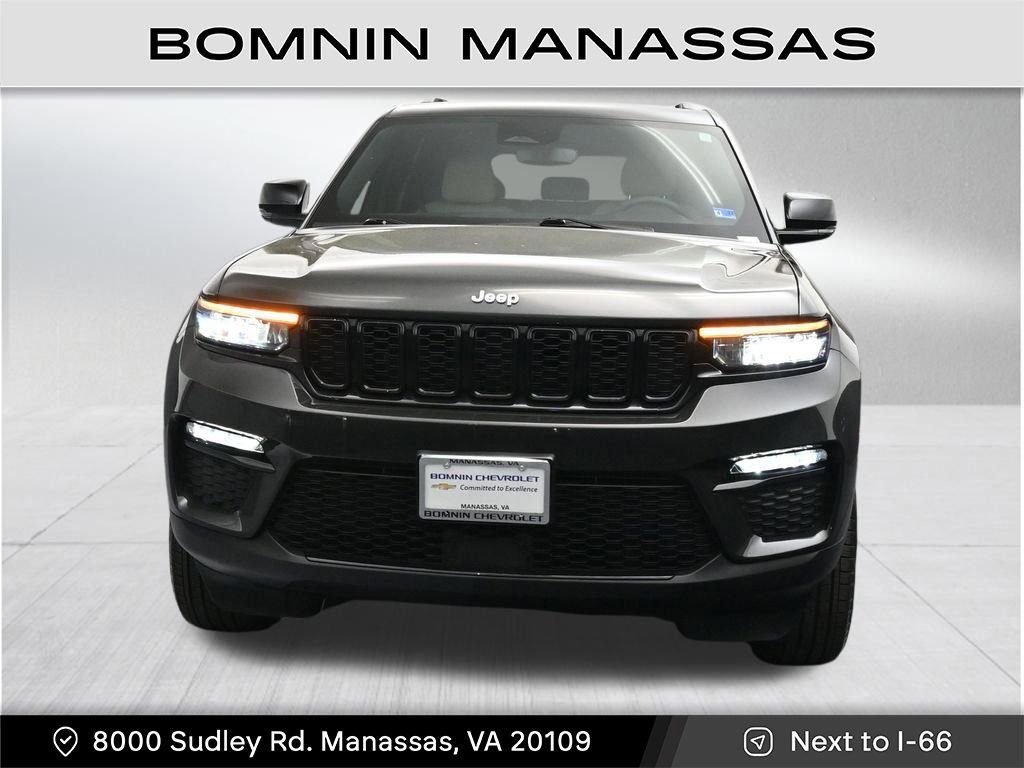 Used 2024 Jeep Grand Cherokee Limited w/ Trailer Tow Package AWD/4WD image 8