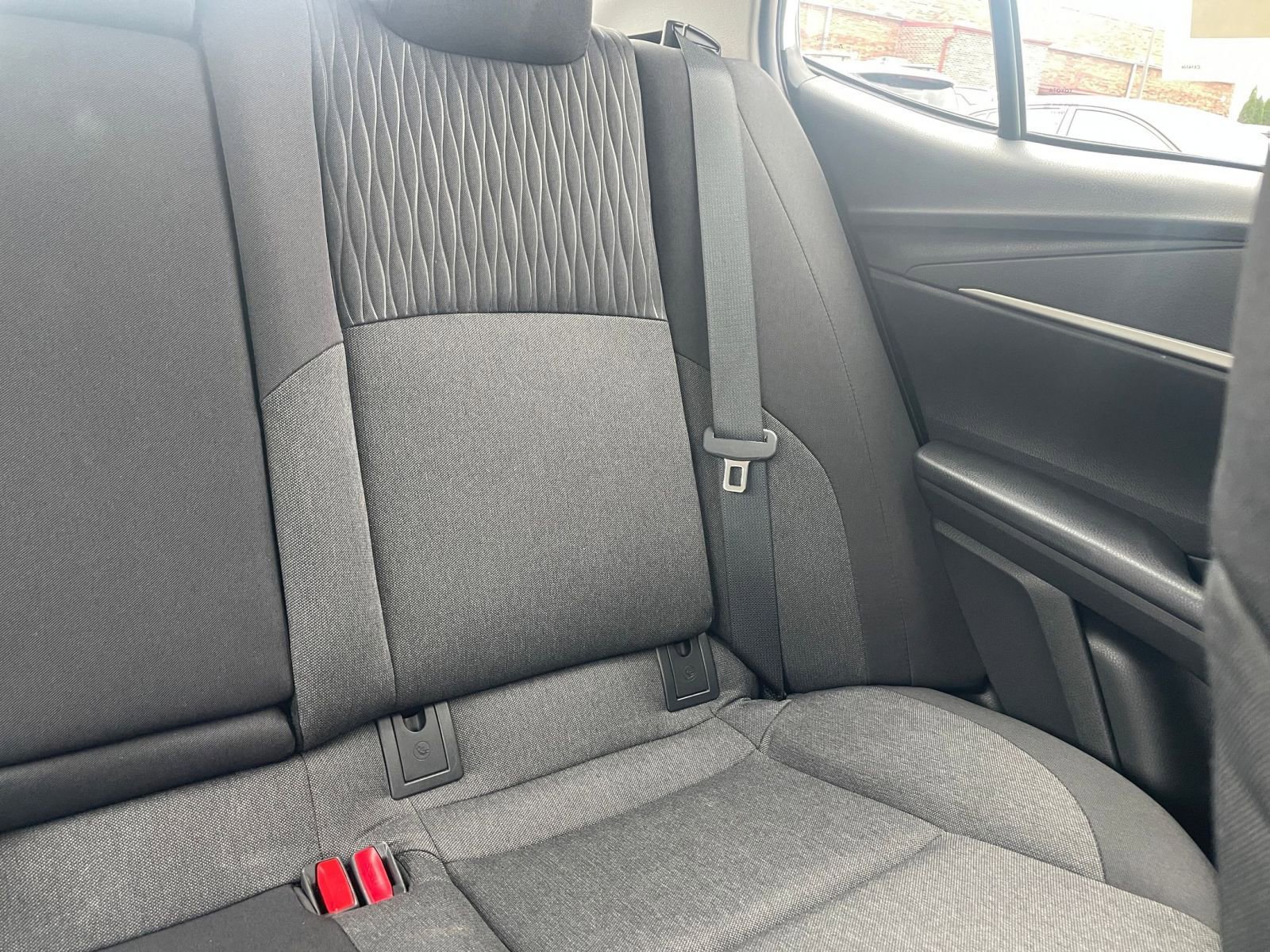 Used 2025 Toyota Camry LE image 37