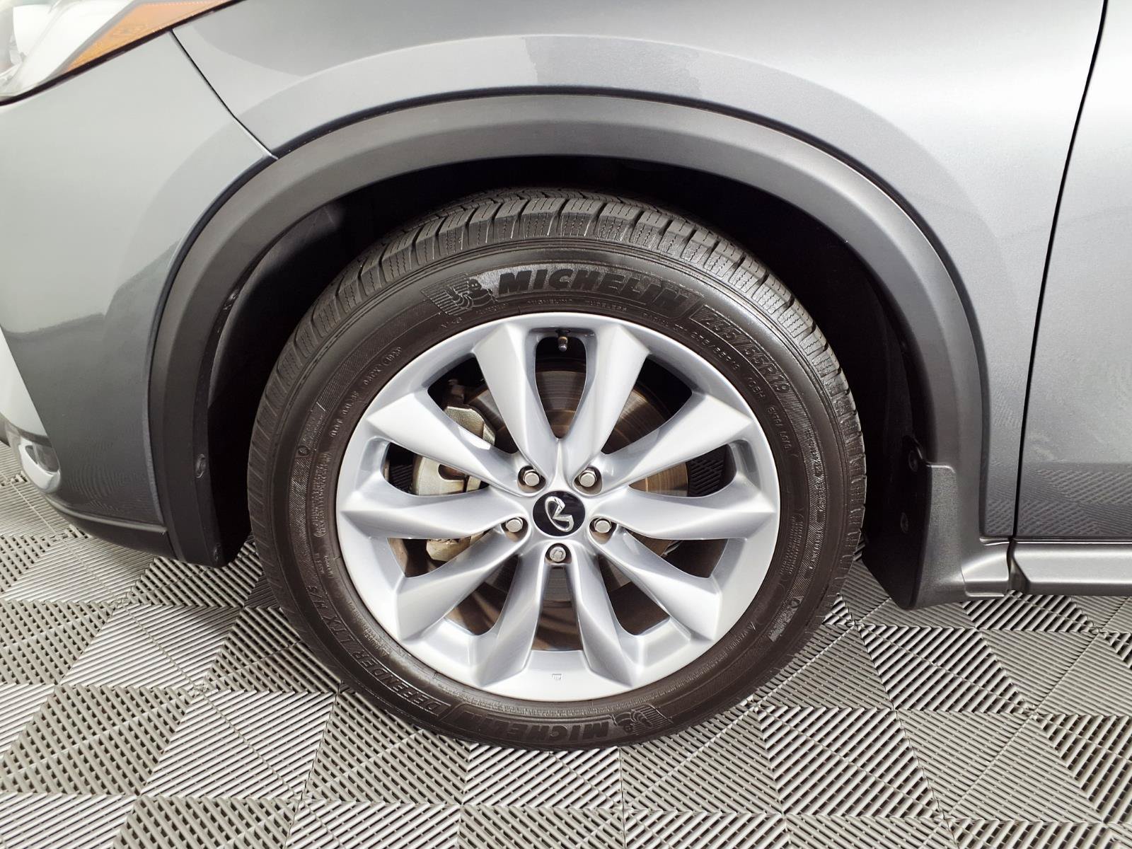 Used 2022 INFINITI QX50 Luxe AWD/4WD image 7