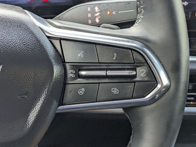 Used 2025 Chevrolet Equinox LT image 17