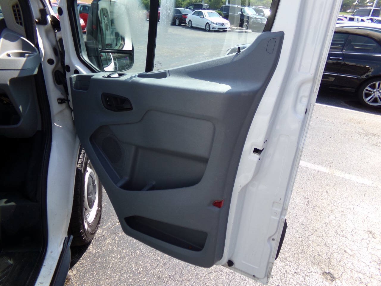 Used 2018 Ford Transit 150 130 Low Roof RWD image 16