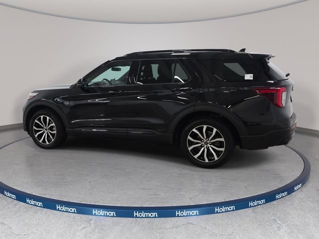 Used 2020 Ford Explorer ST w/ Premium Technology Package AWD/4WD image 8