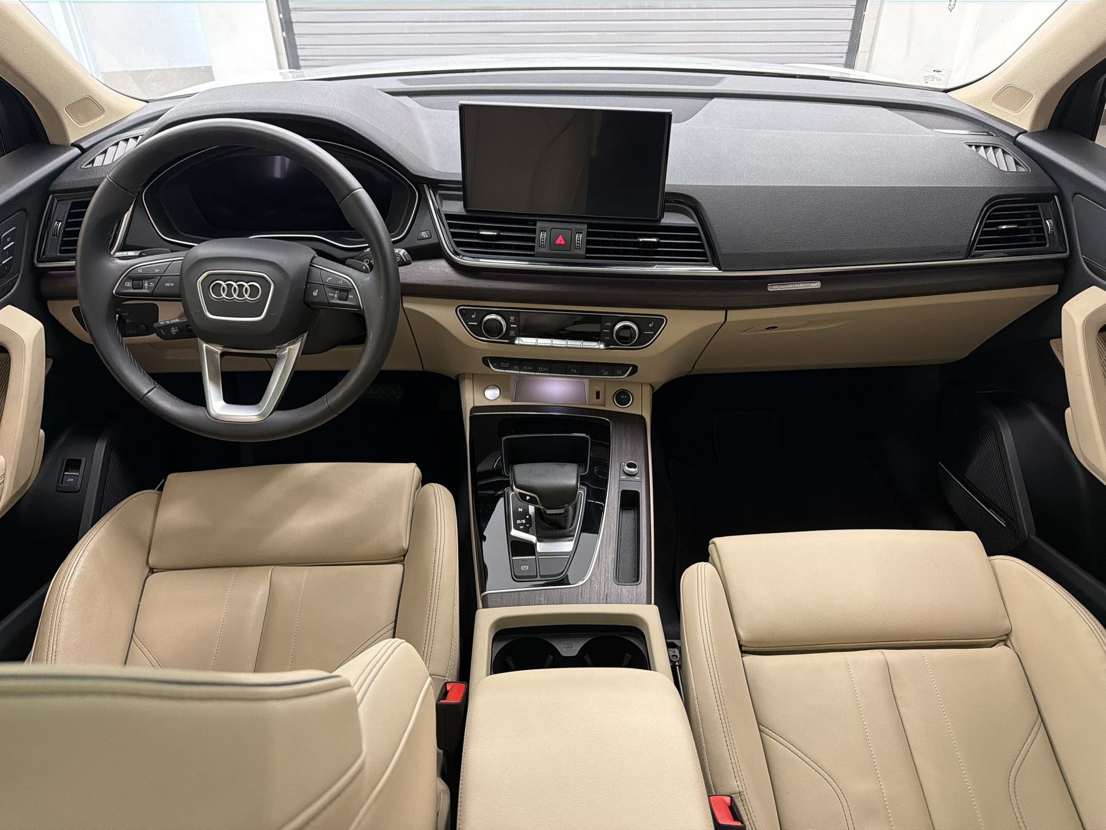 Used 2025 Audi Q5 2.0T Premium Plus w/ Premium Plus Package AWD/4WD image 15