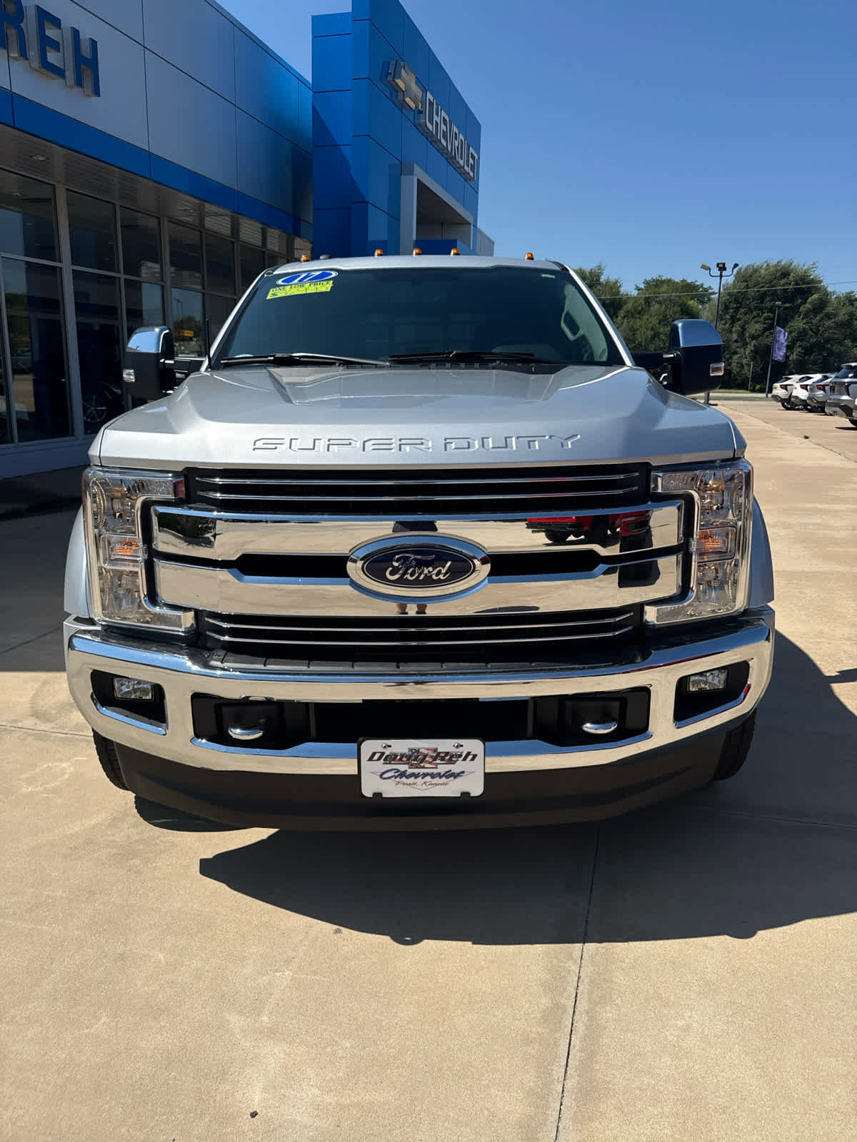 Used 2017 Ford F450 Lariat w/ Chrome Package image 3
