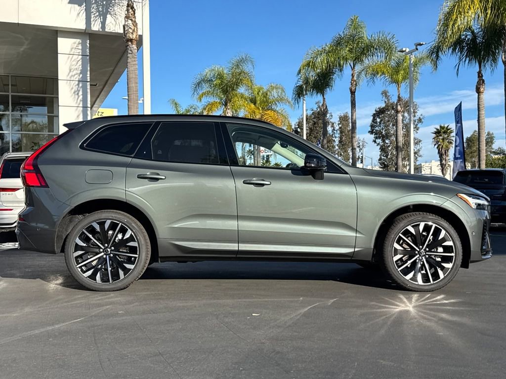 New 2026 Volvo XC60 T8 Ultra w/ Climate Package PRO image 6