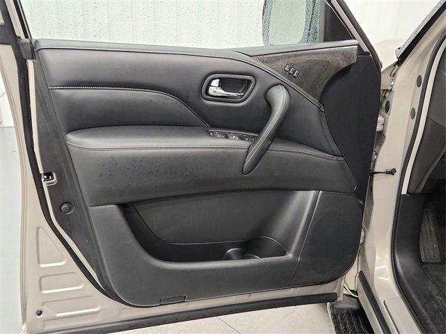 Used 2023 INFINITI QX80 Luxe w/ Cargo Package image 29