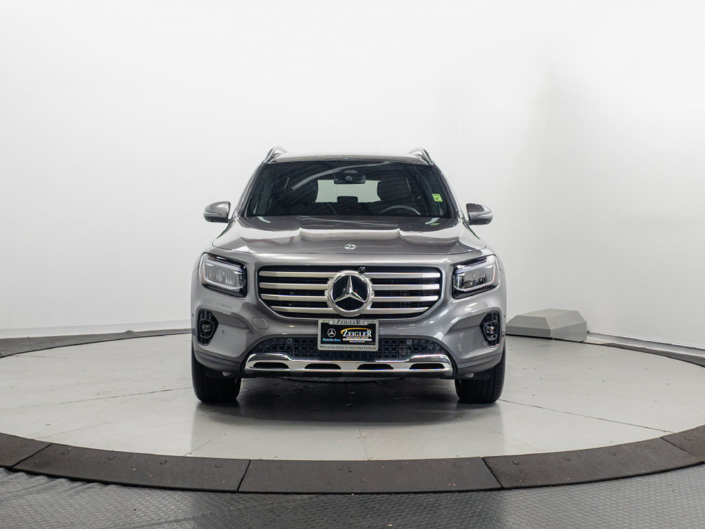 Certified 2026 Mercedes-Benz GLB 250 4MATIC image 2