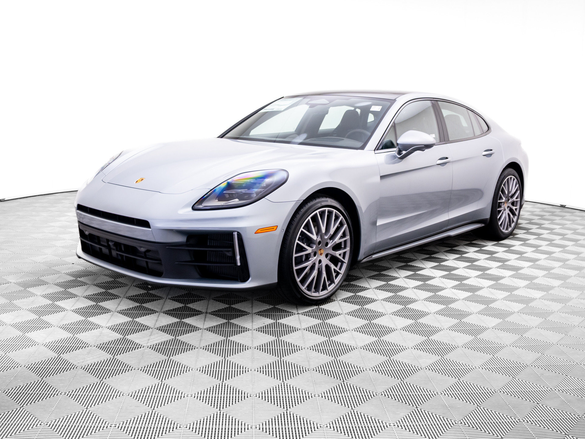 New 2026 Porsche Panamera 4 AWD/4WD 360° Tour