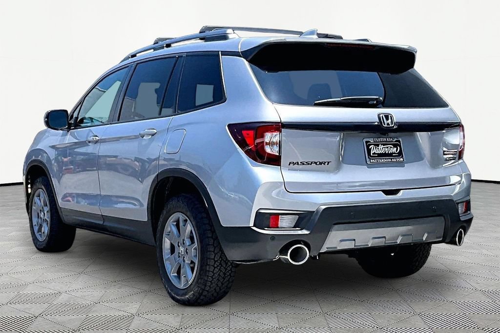 Used 2025 Honda Passport TrailSport image 6