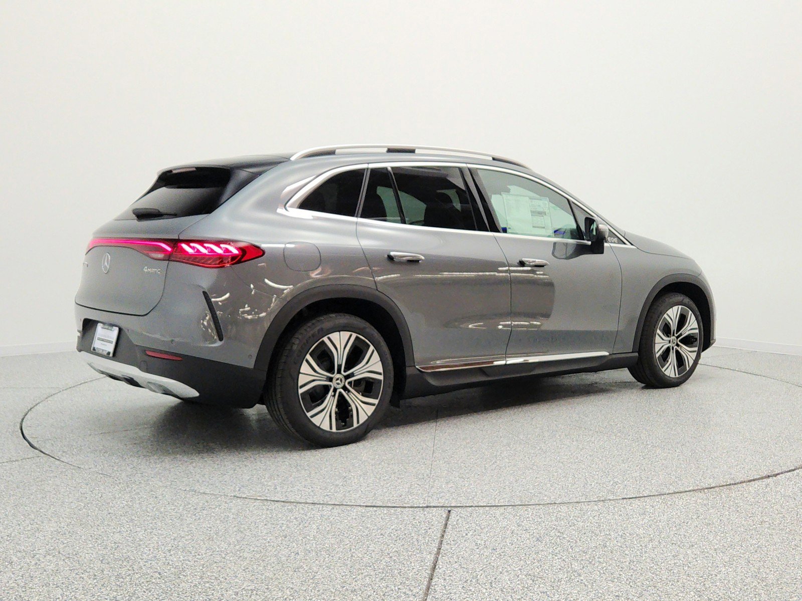 New 2026 Mercedes-Benz EQE 320 4MATIC SUV image 5