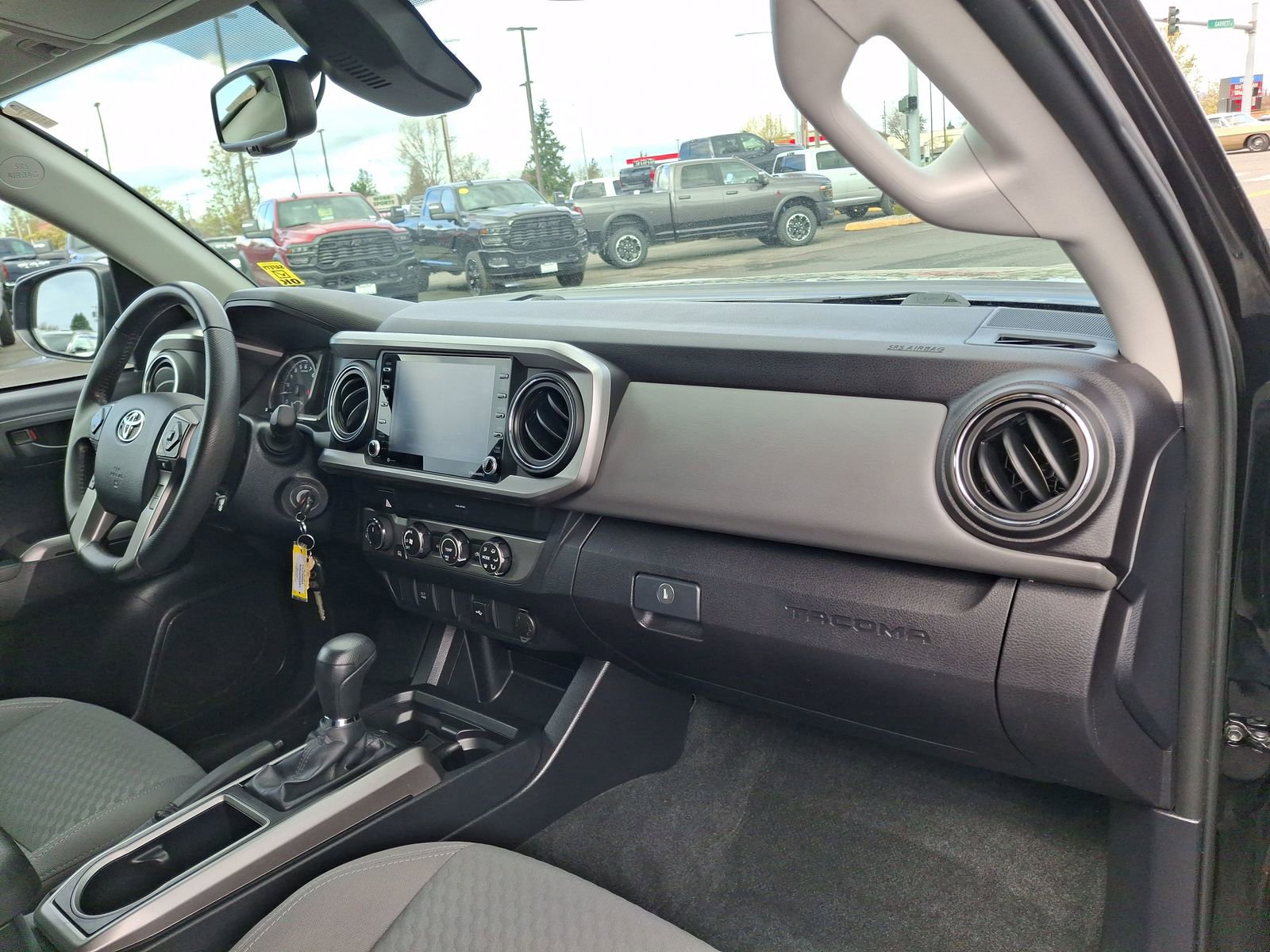 Used 2020 Toyota Tacoma SR5 image 26