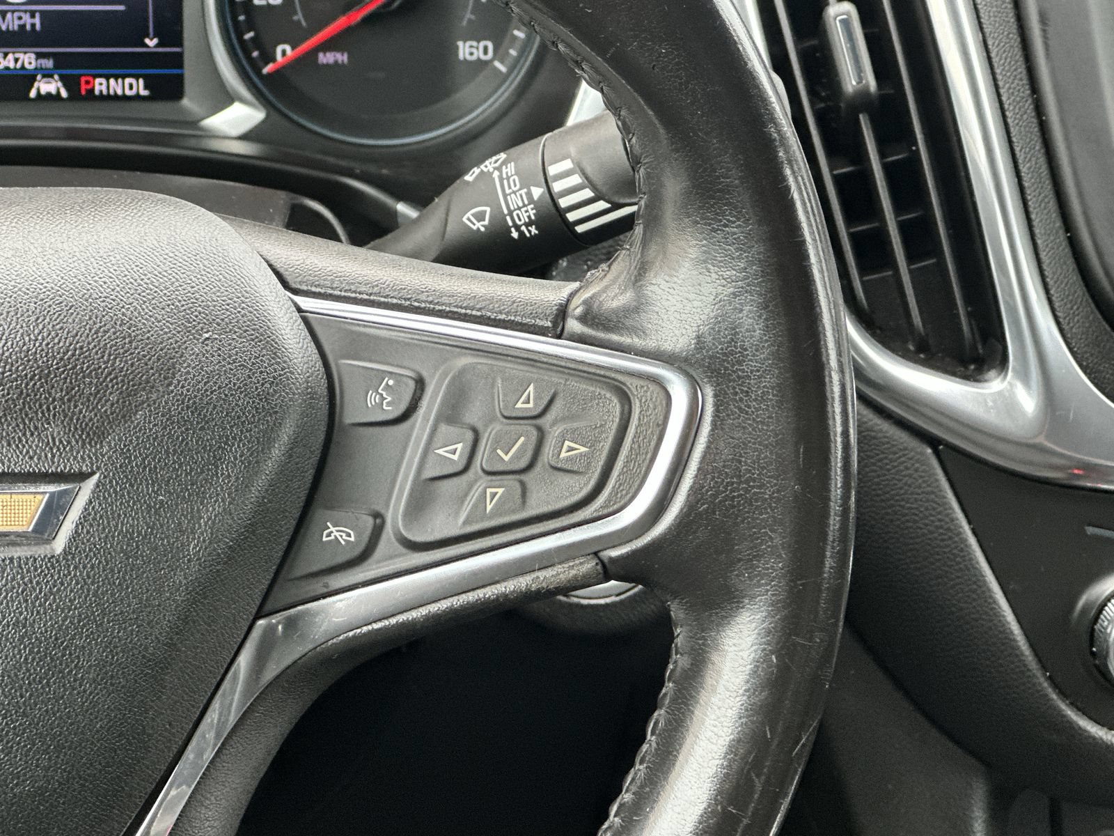 Used 2021 Chevrolet Equinox LT FWD image 21