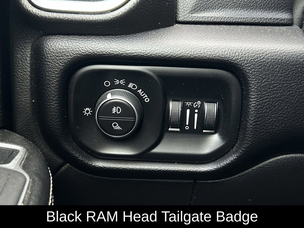 Used 2021 RAM 2500 Laramie w/ Night Edition image 27