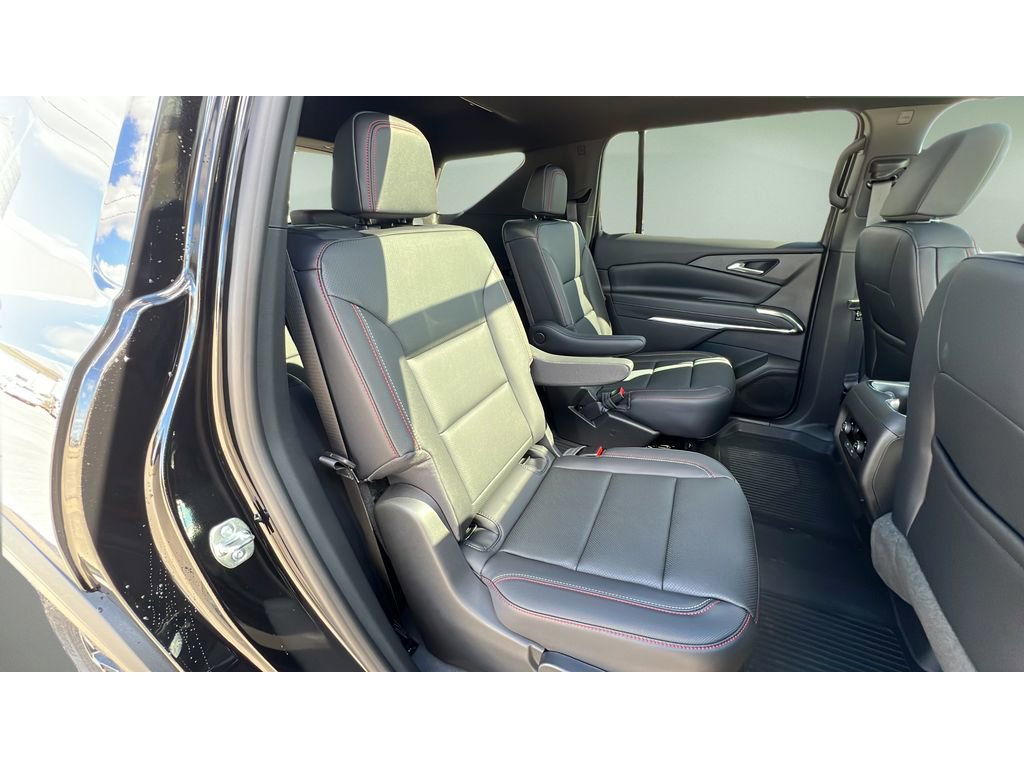 New 2026 Chevrolet Traverse Z71 w/ Driver Confidence Package AWD/4WD image 31