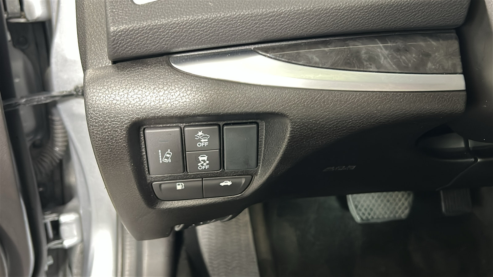 Used 2018 Acura TLX V6 SH-AWD image 22