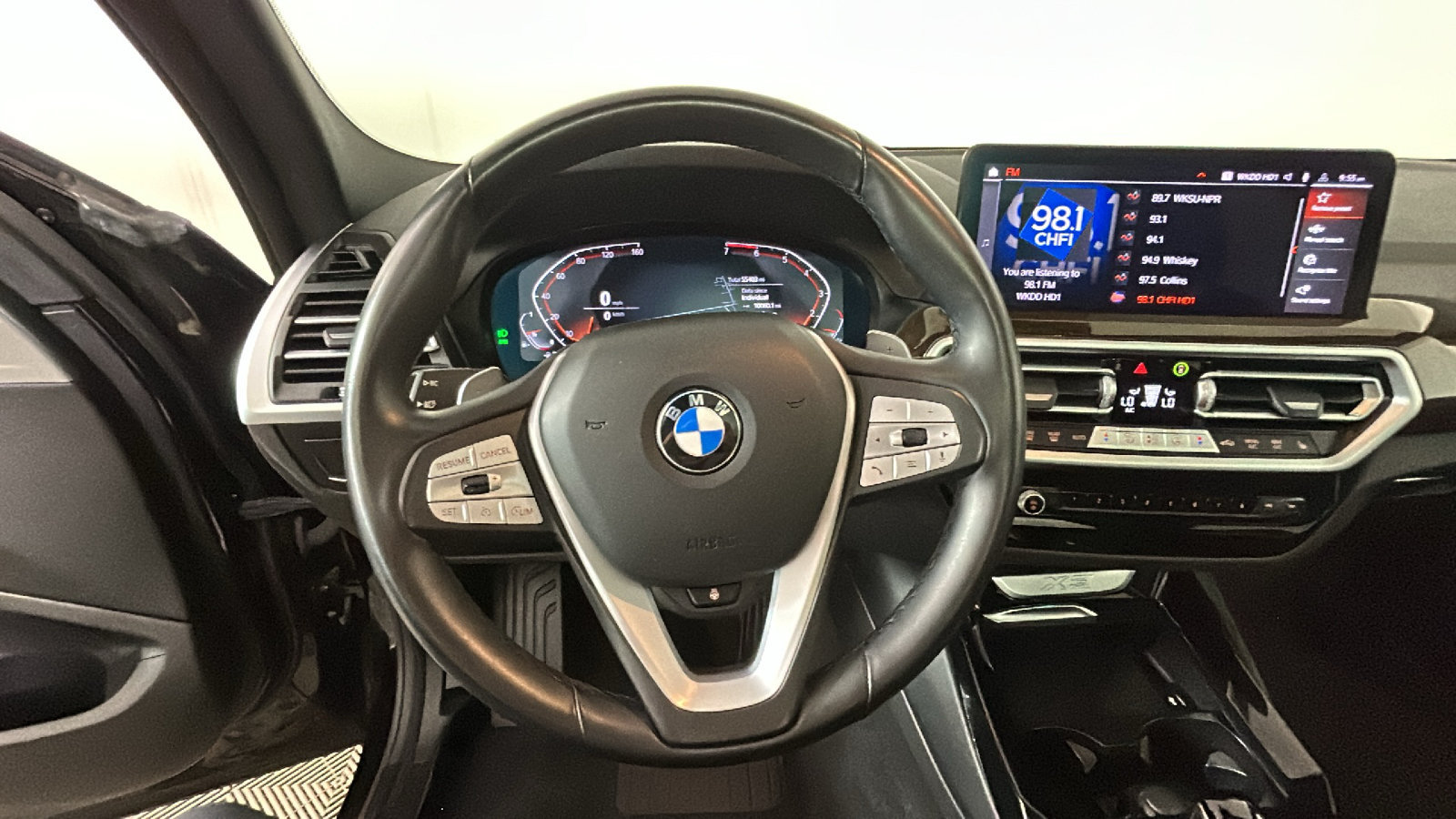 Used 2024 BMW X3 xDrive30i AWD/4WD image 17