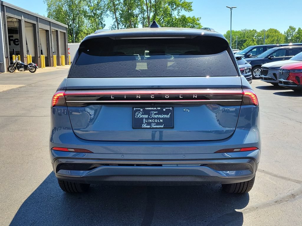 New 2026 Lincoln Nautilus Reserve w/ Jet Appearance Package AWD/4WD image 5