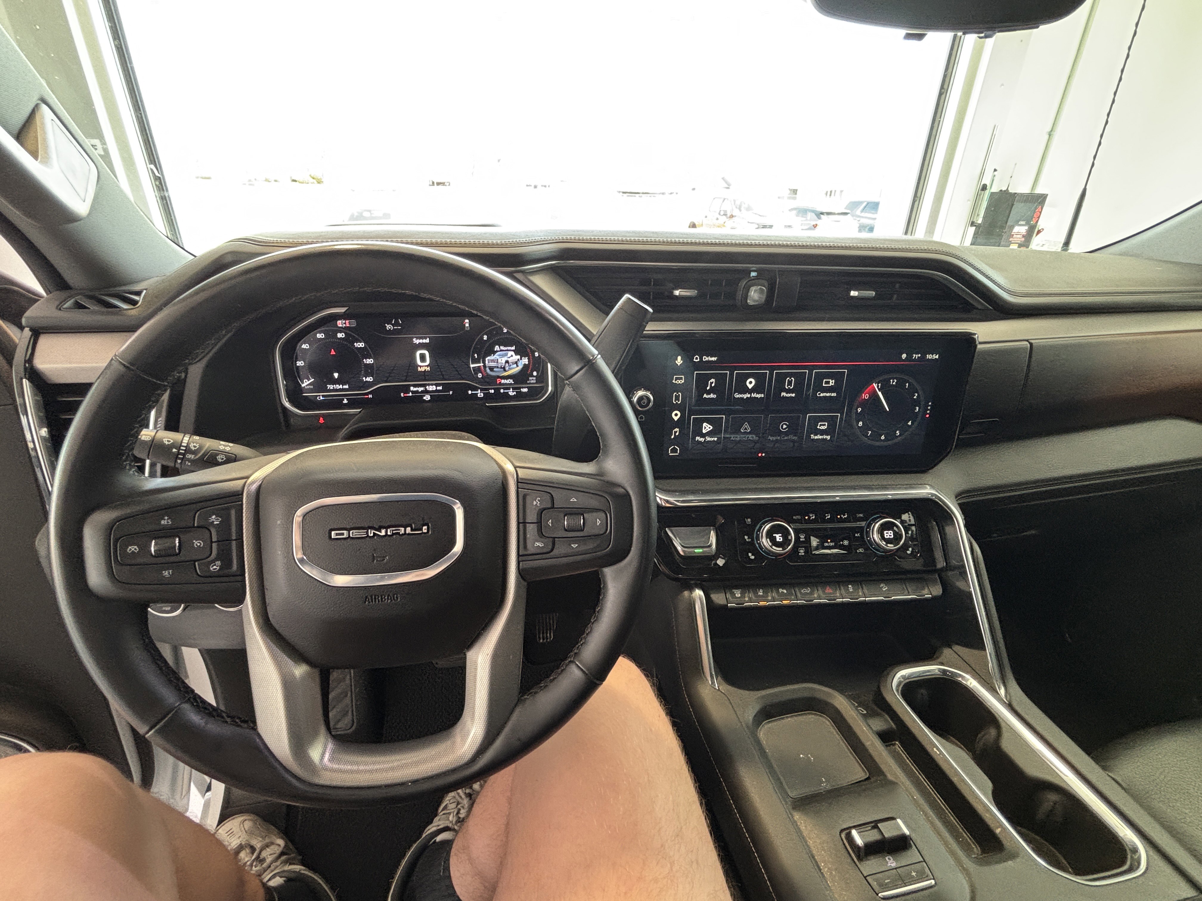 Used 2024 GMC Sierra 2500 Denali w/ Denali Reserve Package image 10