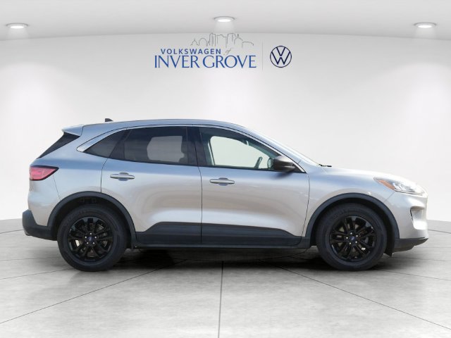 Used 2022 Ford Escape SE FWD image 8