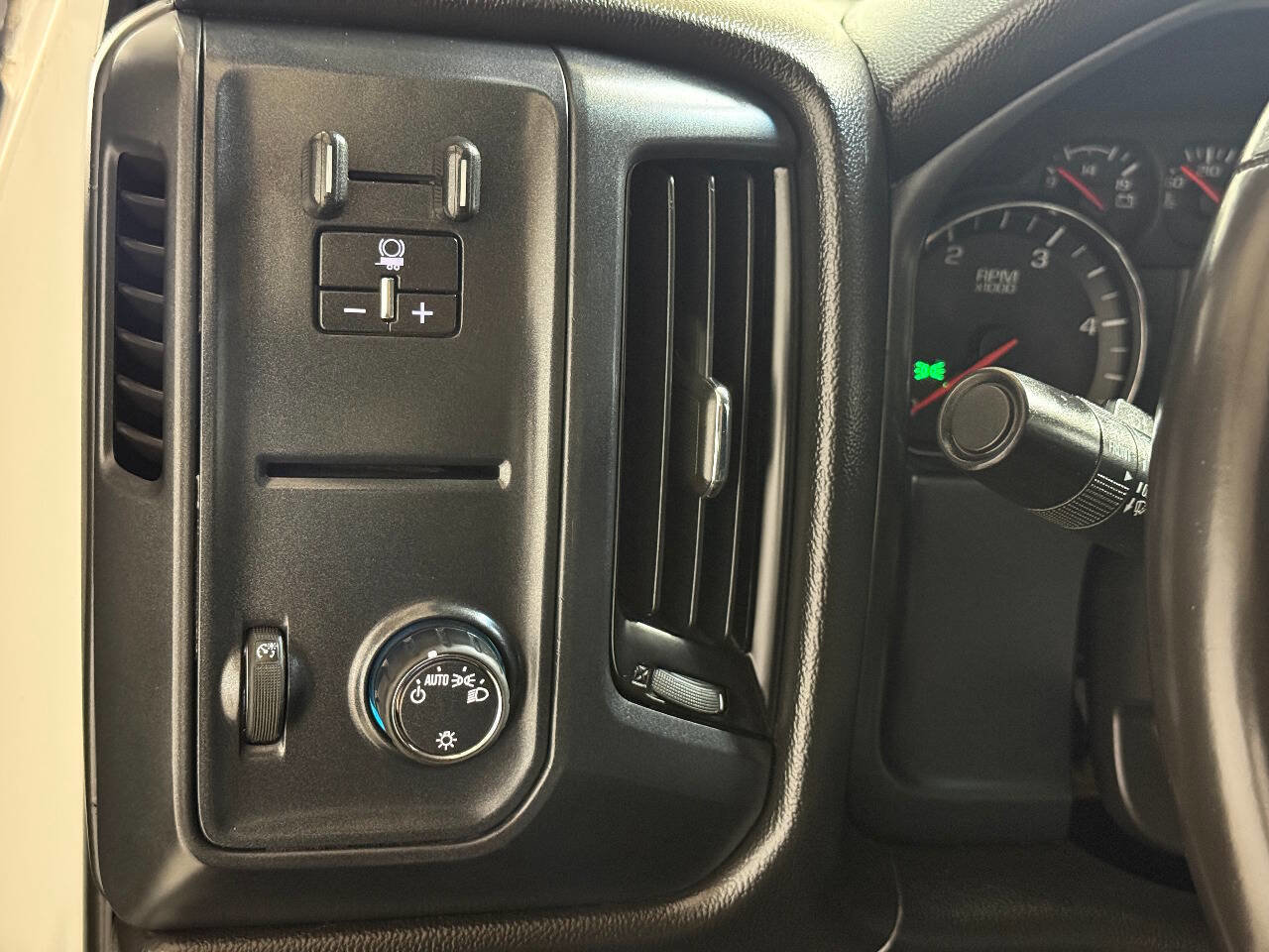 Used 2017 GMC Sierra 2500 4x4 Crew Cab w/ Sierra Convenience Package image 73