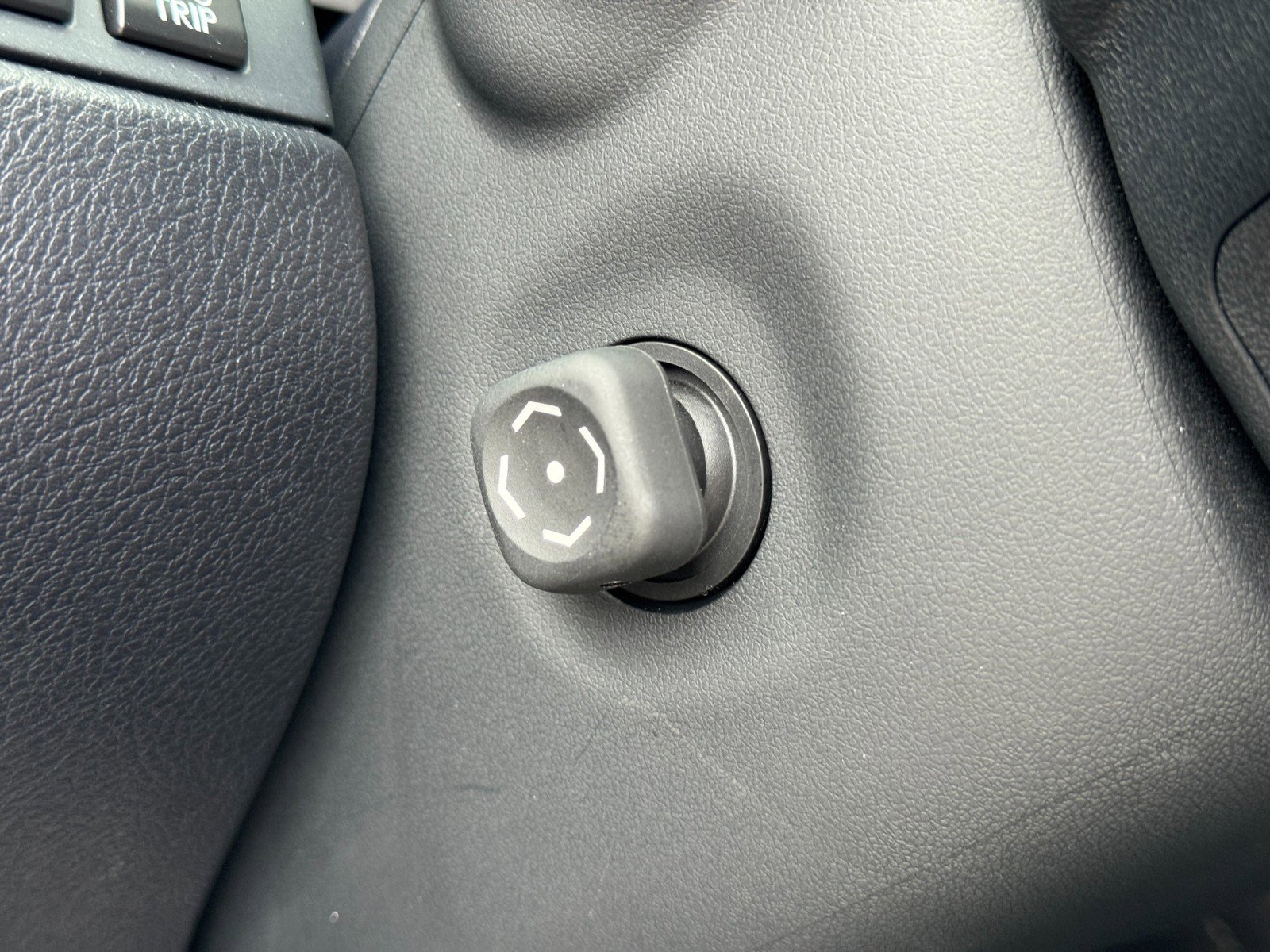 Used 2021 Lexus RX 350L Luxury w/ Accessory Package image 19