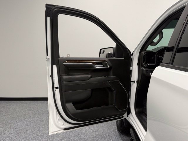 Used 2023 GMC Sierra 1500 Elevation AWD/4WD image 13