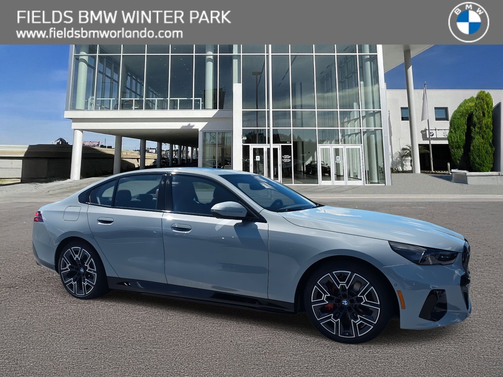 New 2026 BMW i5 eDrive40 w/ M Sport Package