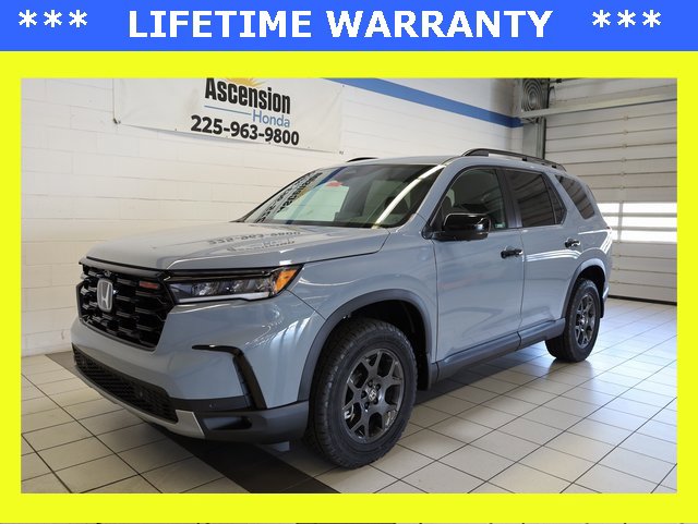 New 2025 Honda Pilot TrailSport