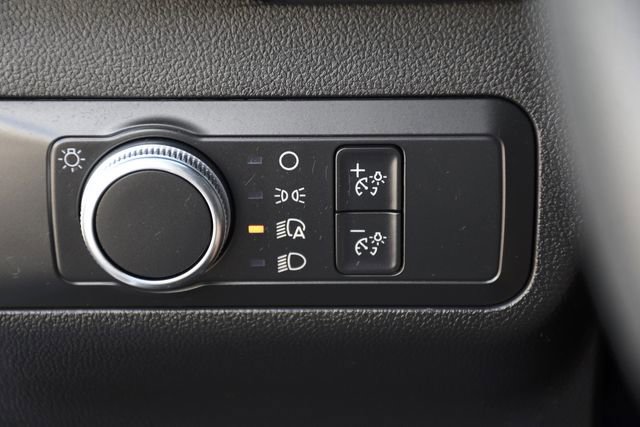 Used 2022 Ford Escape SE image 19