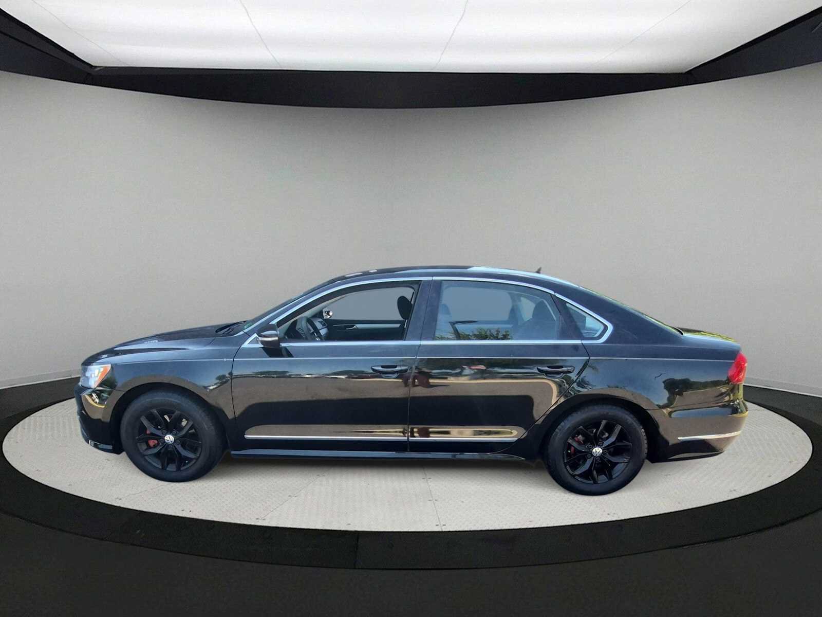 Used 2016 Volkswagen Passat 1.8T S FWD image 5
