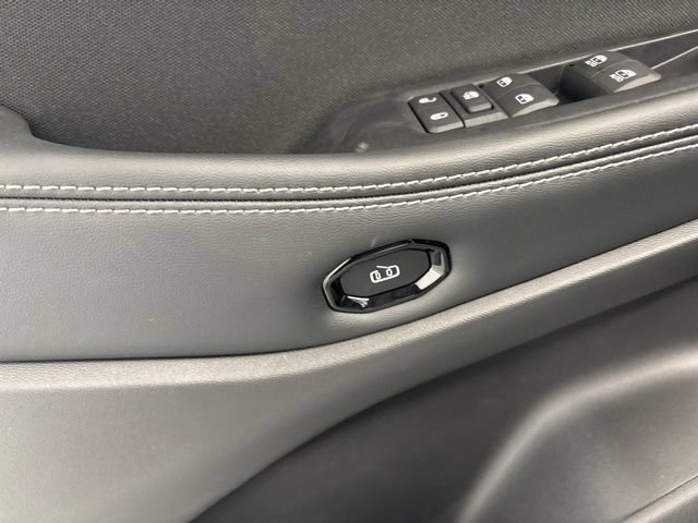 New 2026 Jeep Cherokee Laredo AWD/4WD image 15